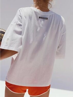 NWT FP Movement Tackle Tee in White Size XS, PTP is 24”